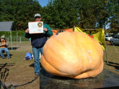 Giant Pumpkin 8th Place